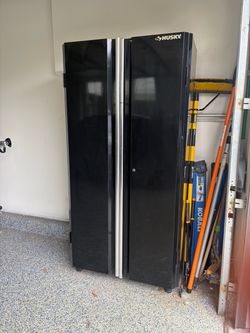 Husky metal storage cabinet