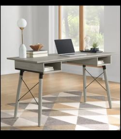 Union Hills 54" Desk