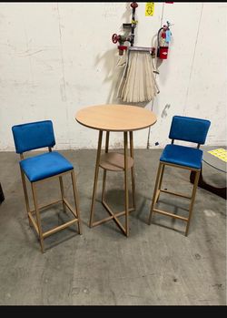 New 3 pcs Bar Table and Barstools Bar Chair Set