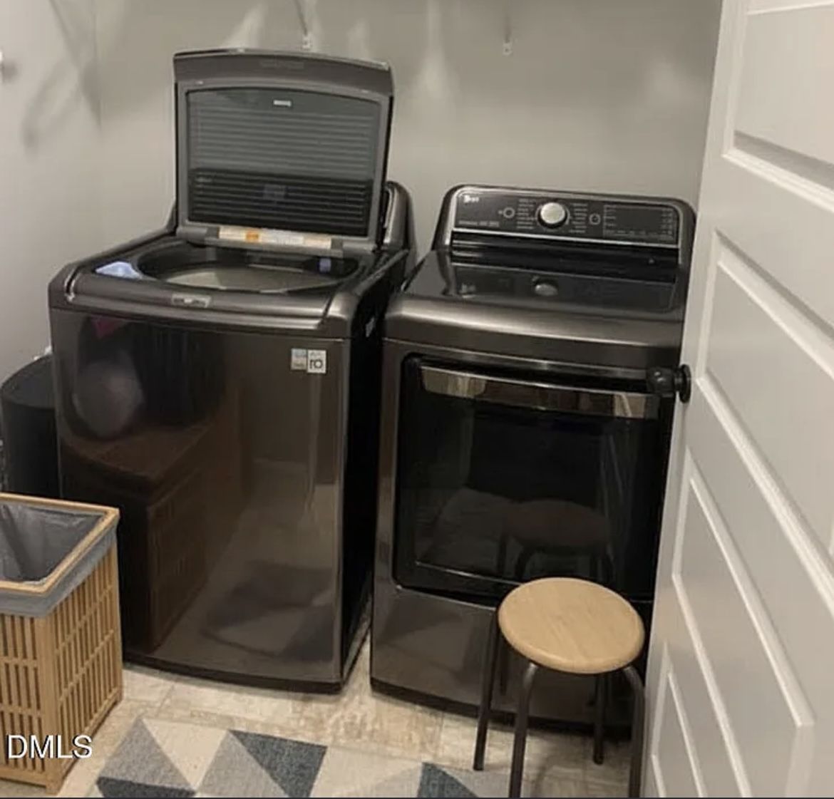 LG Stainless Steel Washer and Dryer Set