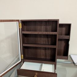Cologne/Jewelry Organizer 