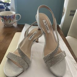 Nina Slingback Strappy Sandal Size 7.5