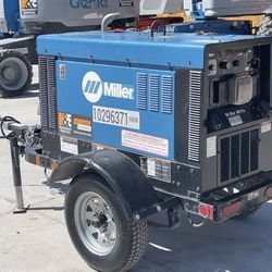 Miller Electric BIG BLUE 400 Towable/Welder/Generator