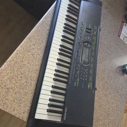 Casio CTK-2000 61-Key Portable Keyboard