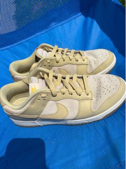 Tan dunks