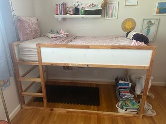 Kura Loft/bunk bed