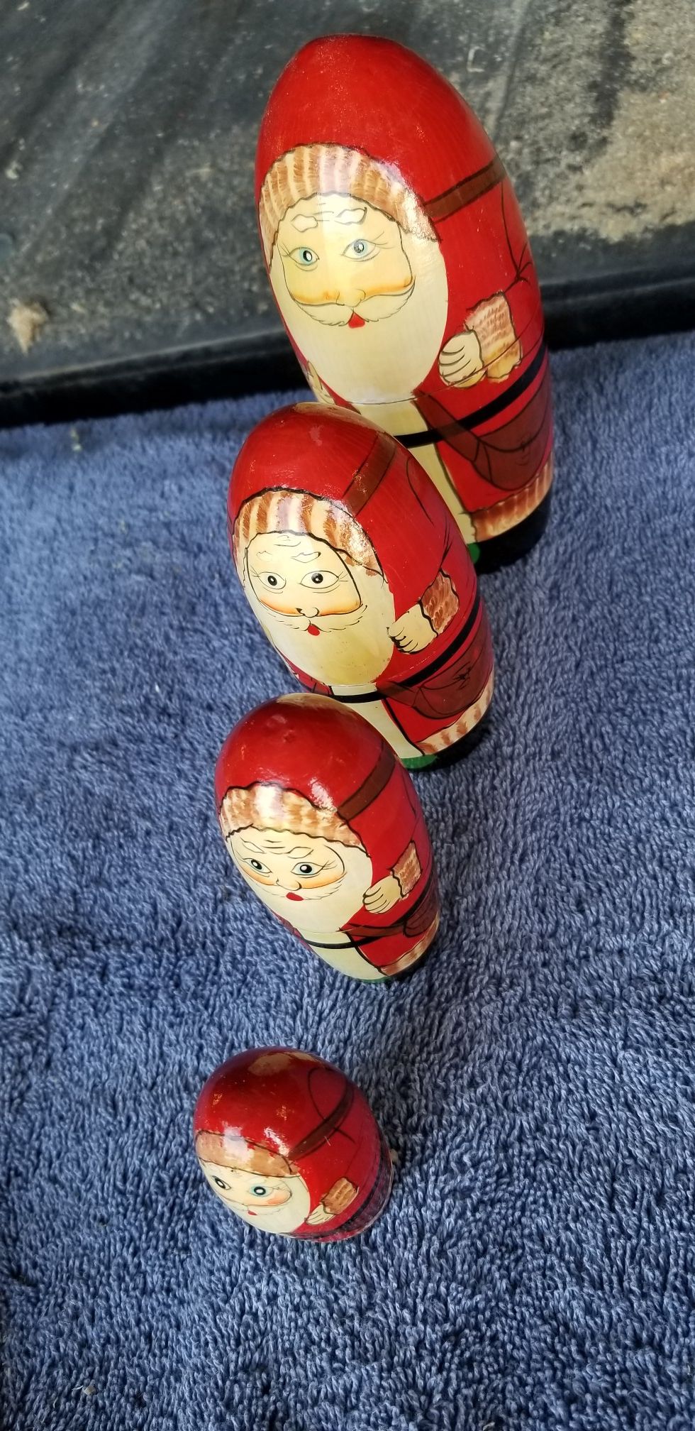 Santa nesting dolls