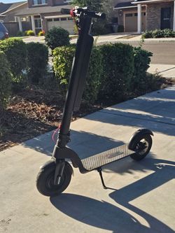 Electric scooter