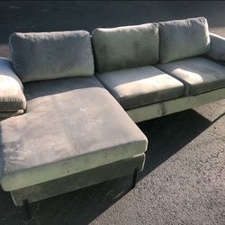 Gray Sectional Sofa 