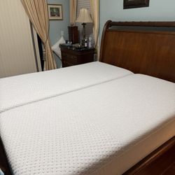 Like New Split King Twin XL 