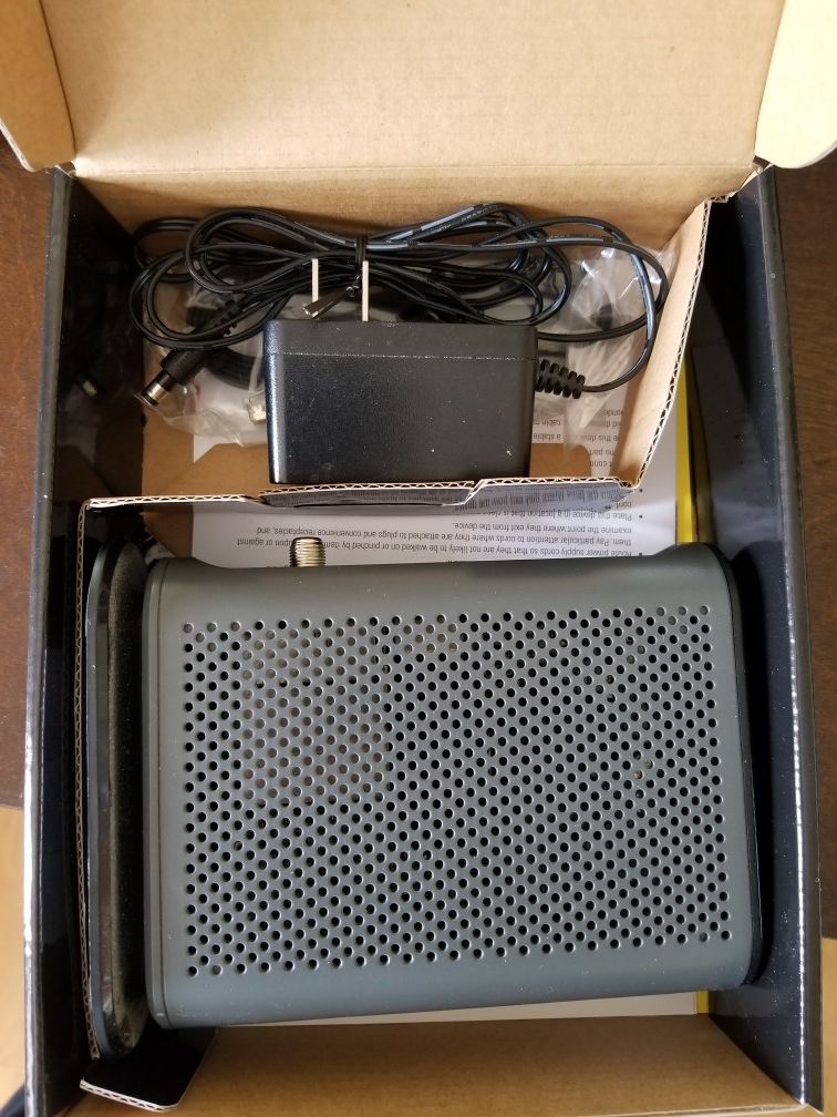 Motorola Surfboard SB6121 Modem for Sale in Seattle, WA OfferUp