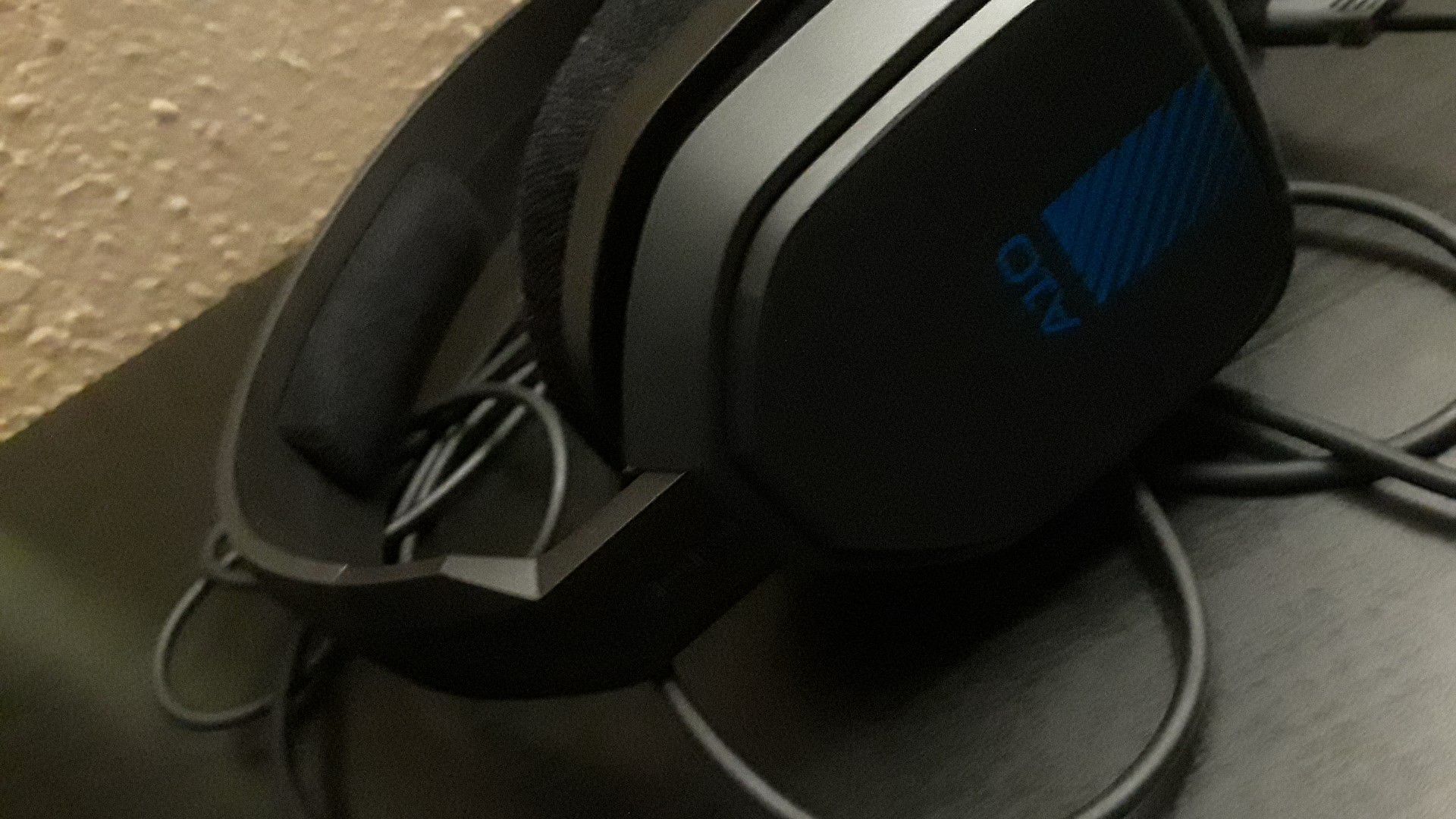 Astros headset