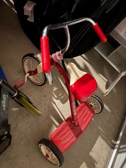Radio flyer tricycle
