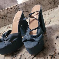 Summer Heels Sale I Have Over 100+ New And Slightly Used