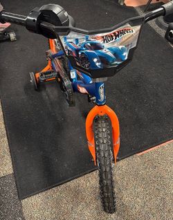 Hot wheel bike for kids and makes sounds