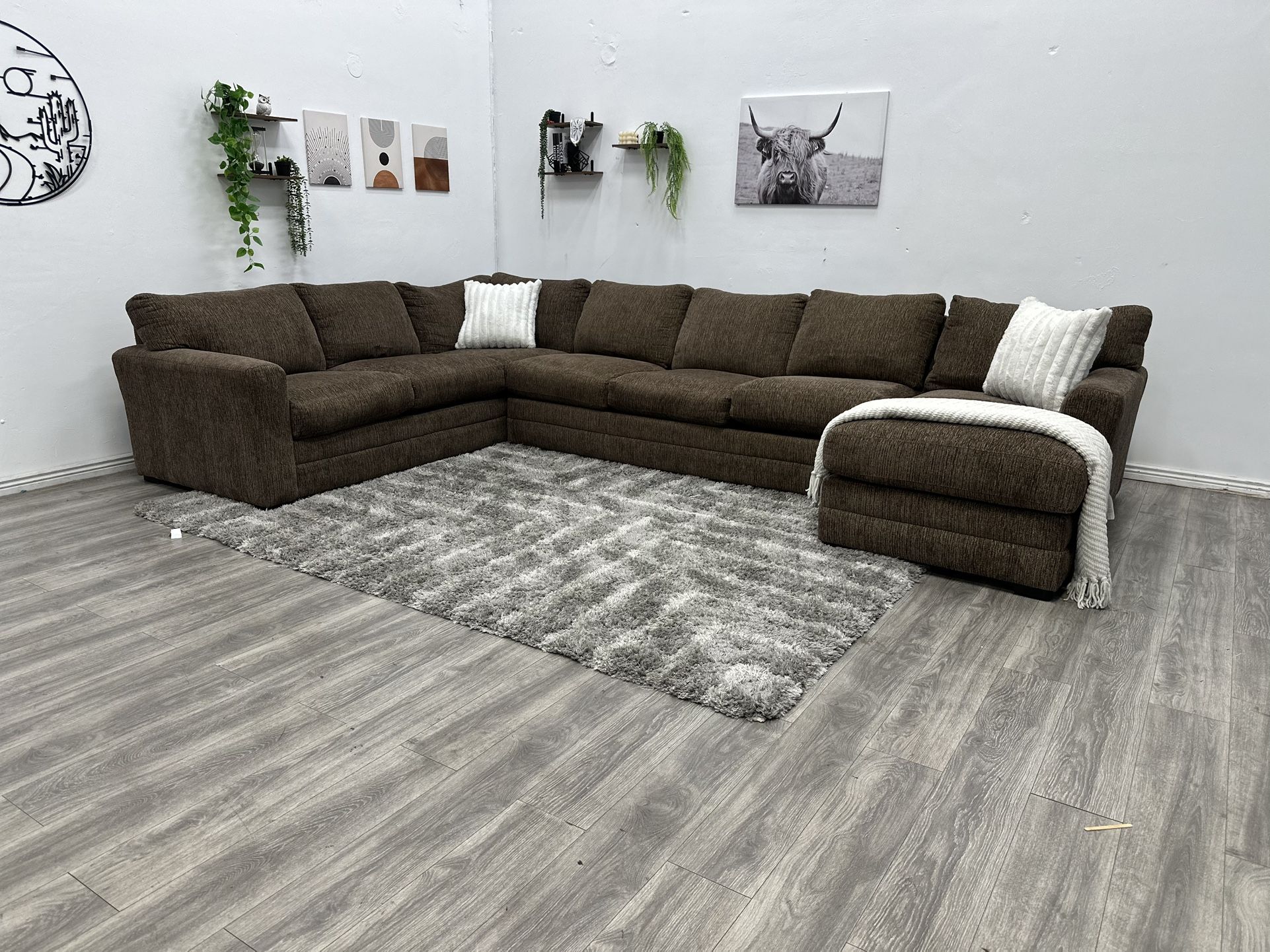 Brown Sectional Couch - Free Delivery