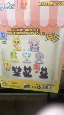 Neopets blind boxes from comic con 26