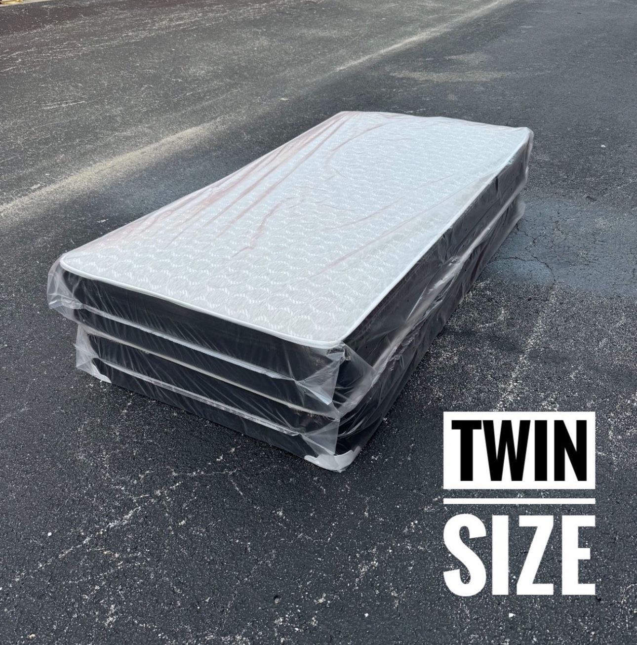 New Twin Size Mattress And Box Spring Set // We Offer 🚚