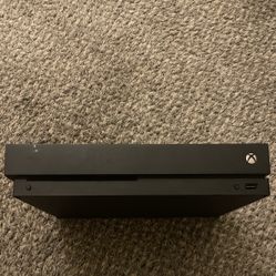 Xbox One X 