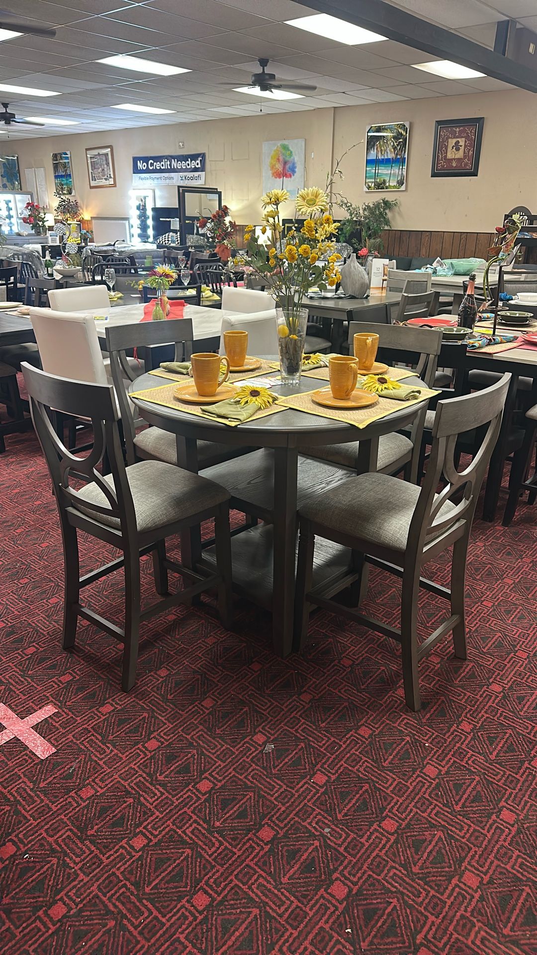 5pc Gray Round Dinettes Set