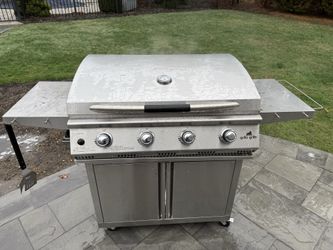 BBQ- Stainless Steel BBQ Grill & Griddle