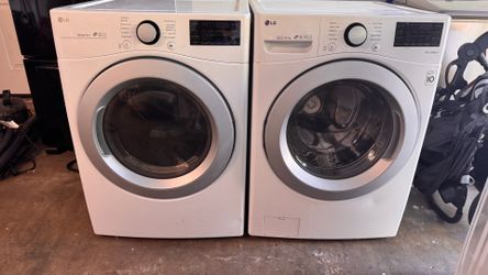 LG FRONT LOAD WASHER AND DRYER SET ⬇️⬇️⬇️ DELIVERED & INSTALLED
