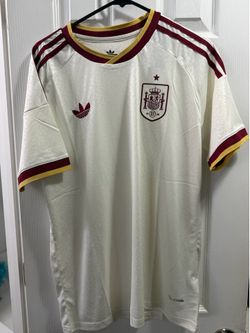 🇪🇸 Spain Away Jersey – Size Large (Slim Fit) – Brand New