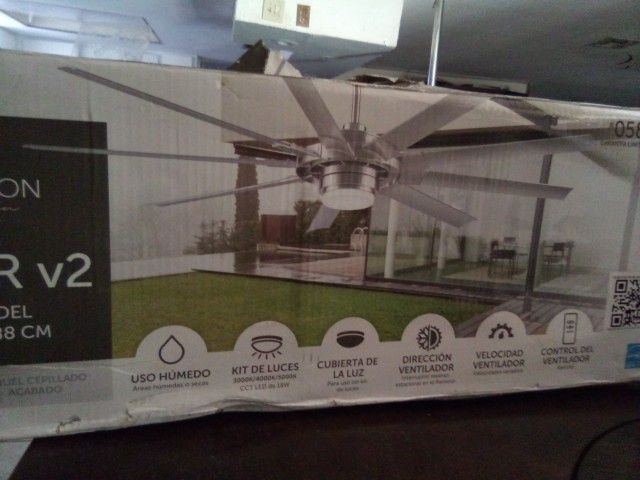 Funimation Slinger V2 72 Inch Ceiling Fan #0581598 Ventilator Techo De 1⁸2,88 Cmwill Sell For $115
