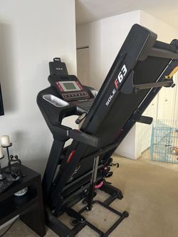 2023 Very Good Condition Sole Fitness F63 Incline Treadmill - Upper Marlboro, MD