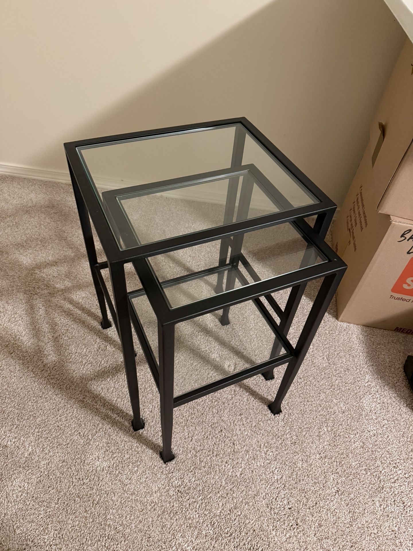 Stacking Side Tables 