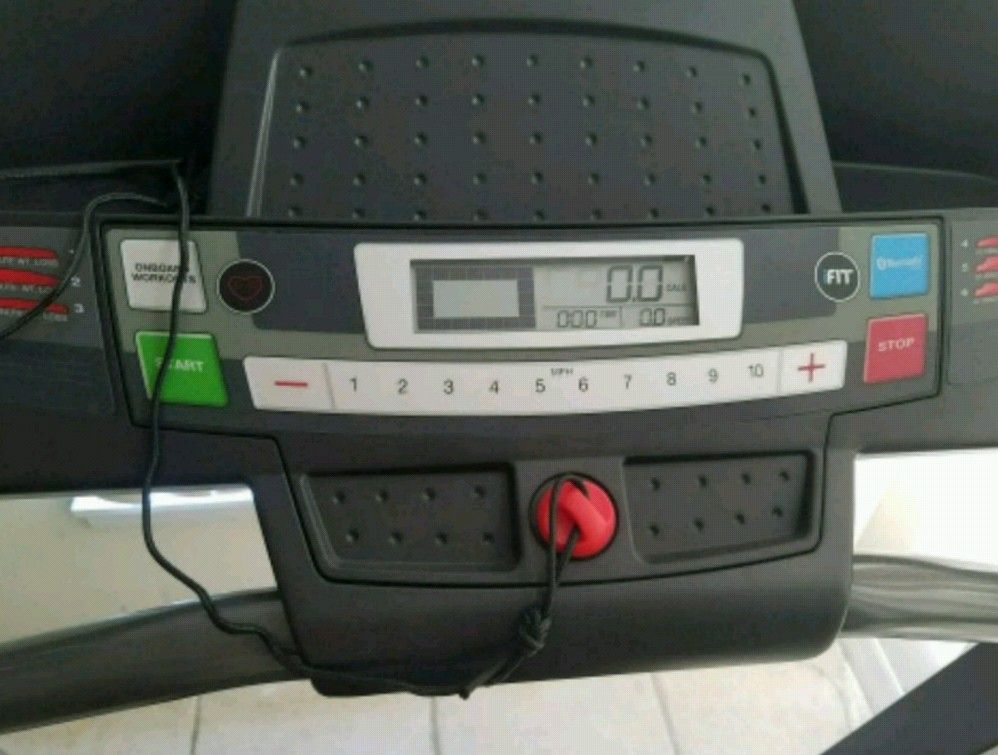 Weslo Cadence G Cadence Folding Treadmill, Easy Assembly with