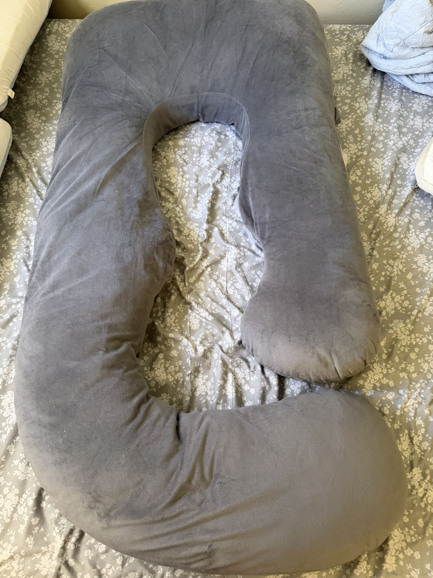 Pregnancy Pillow