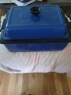 Vintage nervous 4 qt electric roaster