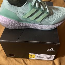 Womens Adidas Boost 