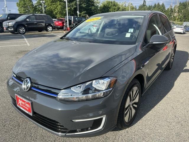 2019 Volkswagen e-Golf