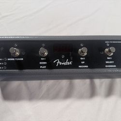 Fender 4-Button Footswitch (099-4070-000) – Mode, Tuner, Looping & Preset Control