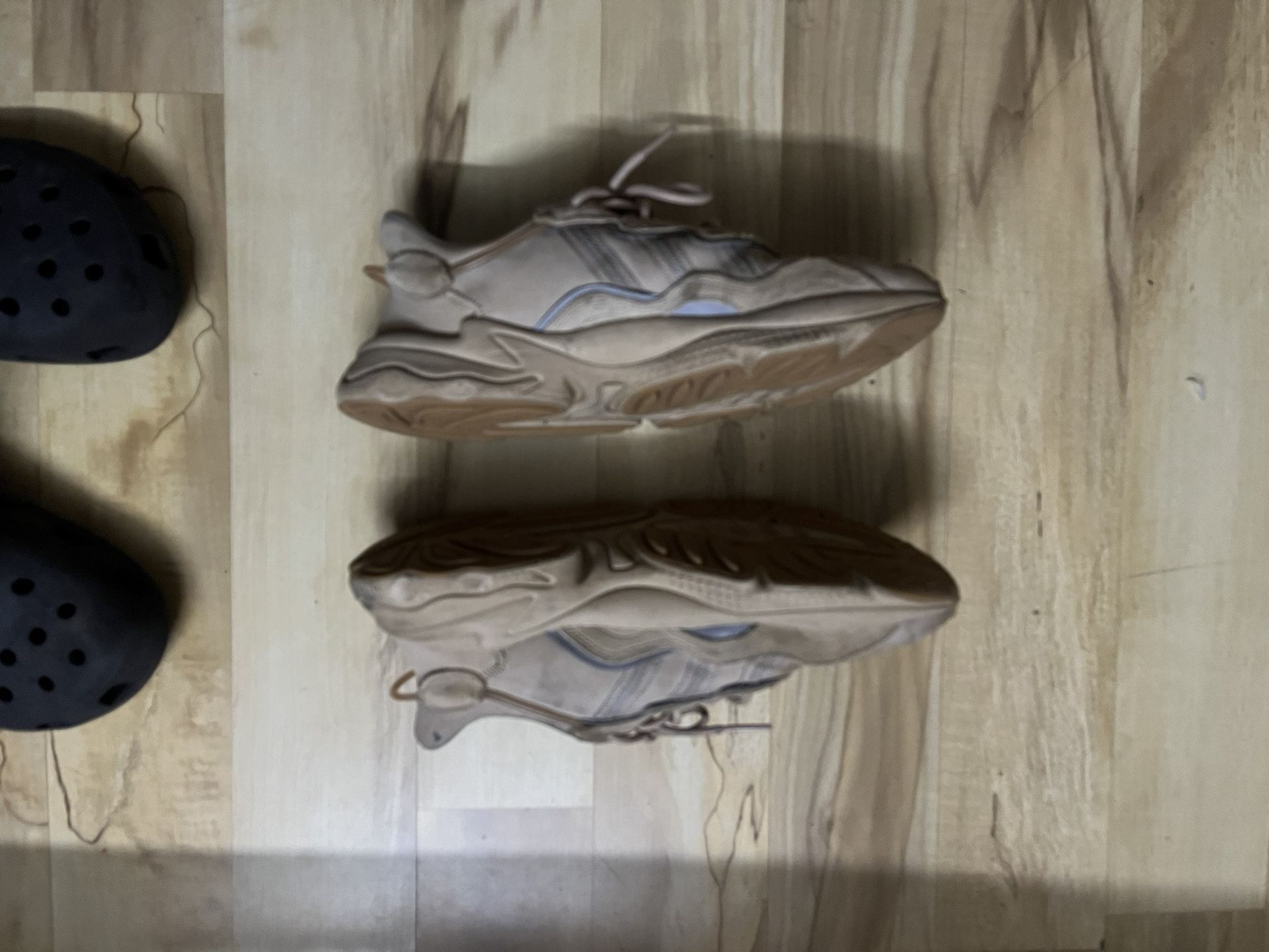 Addias Shoes