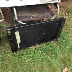 Radiator 1987 Olds 98 $50