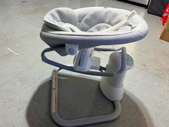 Graco sooth my way with removable rocker