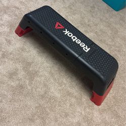 Reebok Bench