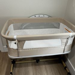 Bedside Bassinet 