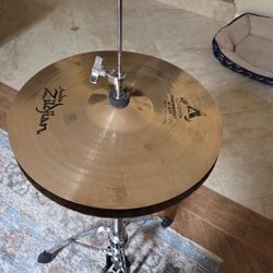 Zildjian A Custom Master sounds cymbal Set