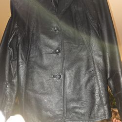 Womens Leather Coat, GOOD SHAPE