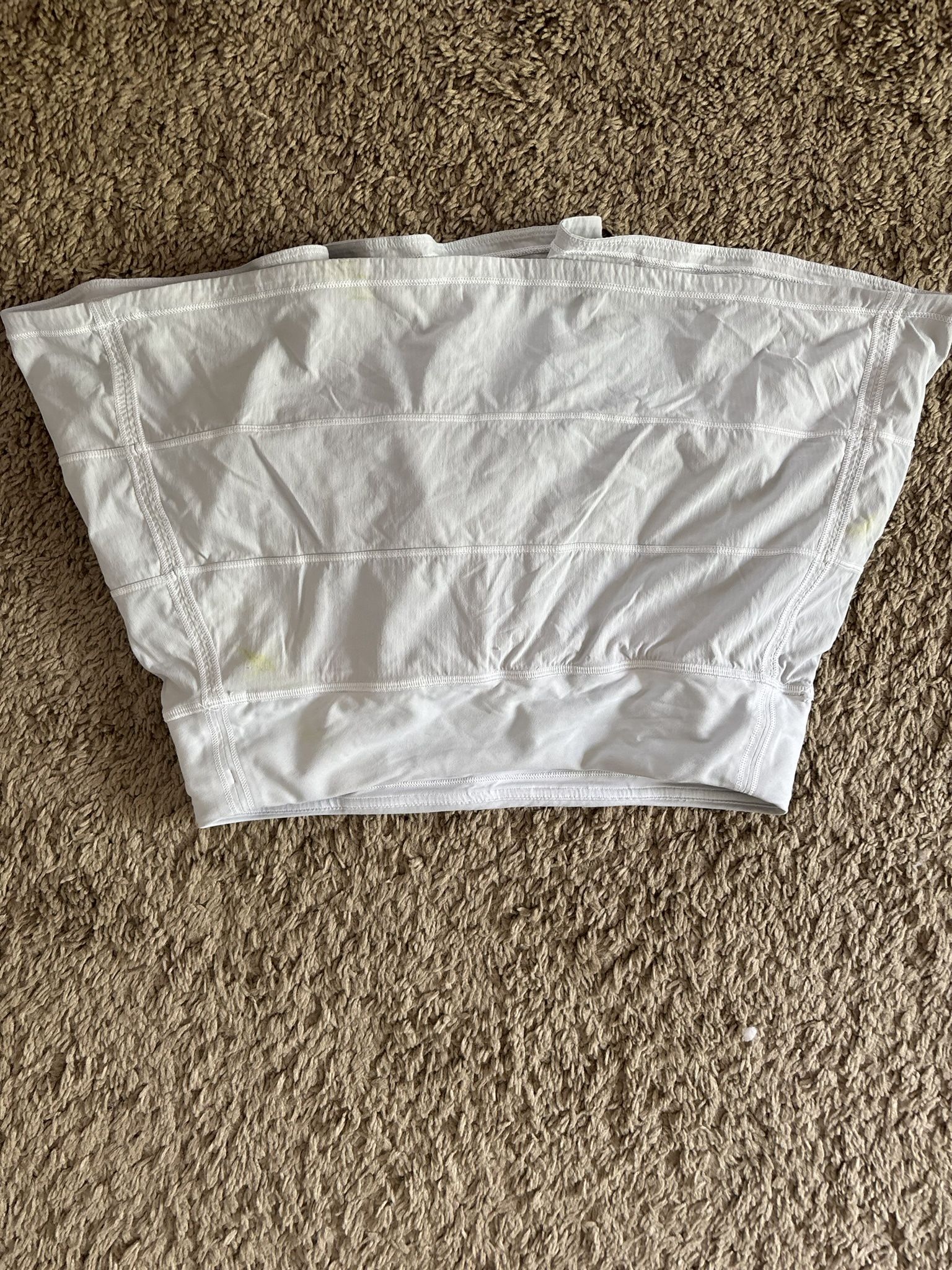 White Lululemon Skirt – Needs TLC