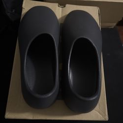 Ye Kanye West Yeezy Slippers YZY SL-01 Black SLPRS Men's Size 10