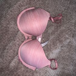 Victoria’s Secret Push Up Bra 32D