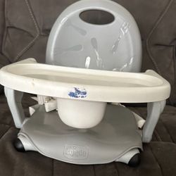 Chico Snack Booster Seat