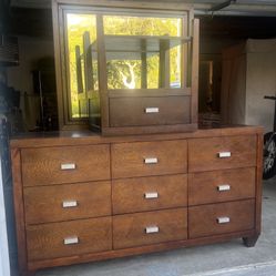 Dresser with Mirror 