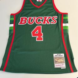 Brand New Milwaukee Bucks Sidney Moncrief Size Medium M Vintage Throwback Mitchell & Ness 