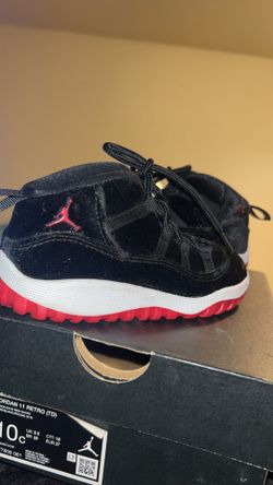 Jordan 11 retro "bred velvet"